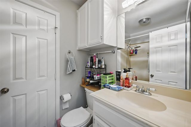 2701 Mims Street, Fort Worth, TX 76112