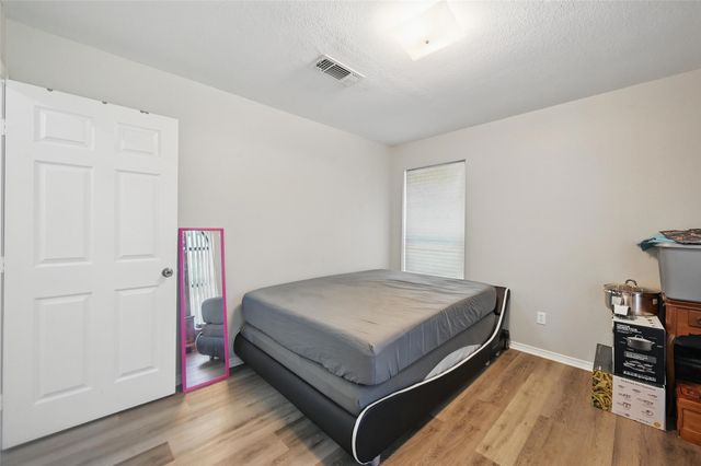 2701 Mims Street, Fort Worth, TX 76112