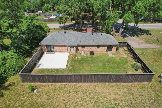 2701 Mims Street, Fort Worth, TX 76112