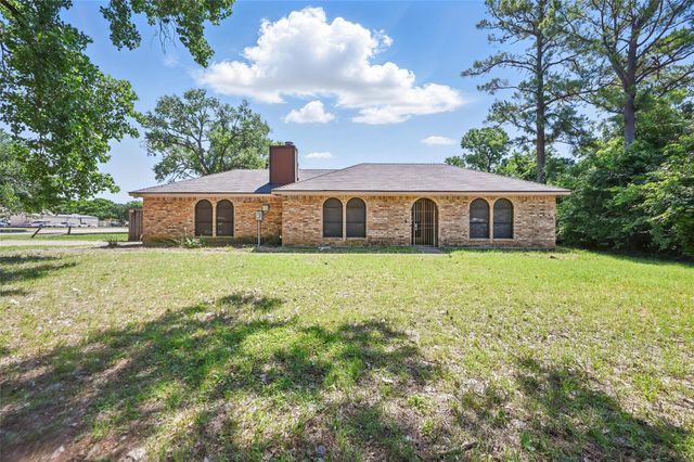 2701 Mims Street, Fort Worth, TX 76112