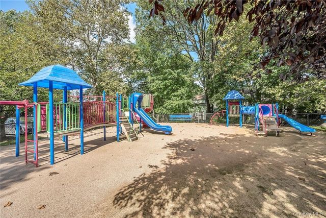 329 Palmer Terrace 1C, Mamaroneck, NY 10543