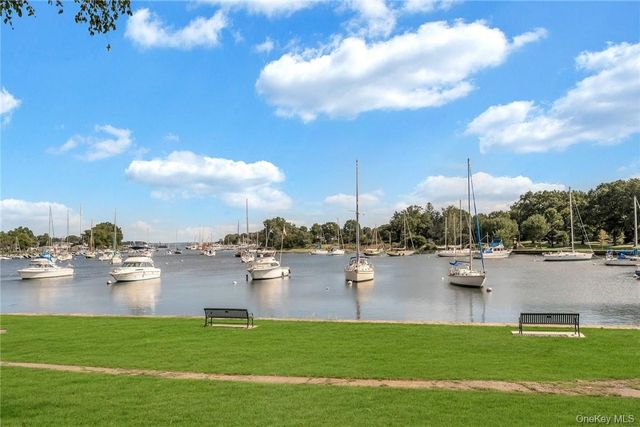 329 Palmer Terrace 1C, Mamaroneck, NY 10543