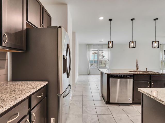 8605 Cimarron Mesa Lane, Magnolia, TX 77354