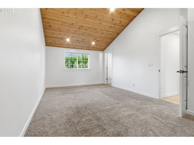 336 ACACIA Ave, Woodburn, OR 97071