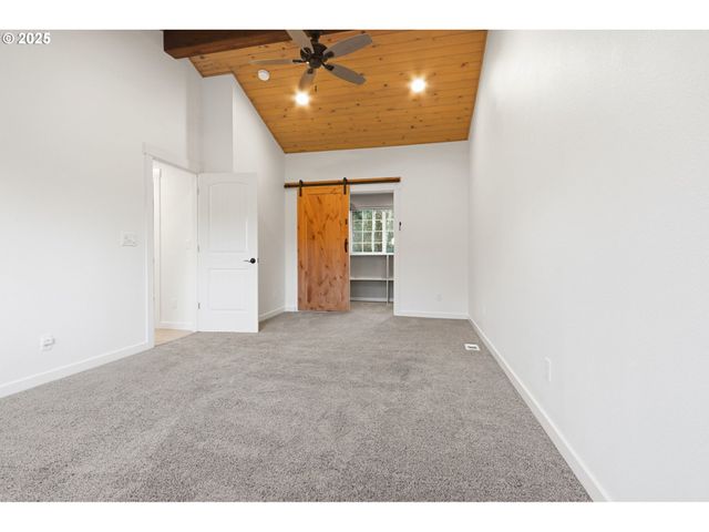 336 ACACIA Ave, Woodburn, OR 97071