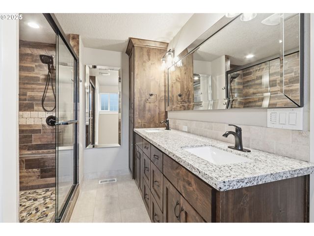 336 ACACIA Ave, Woodburn, OR 97071