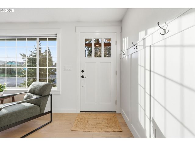 336 ACACIA Ave, Woodburn, OR 97071