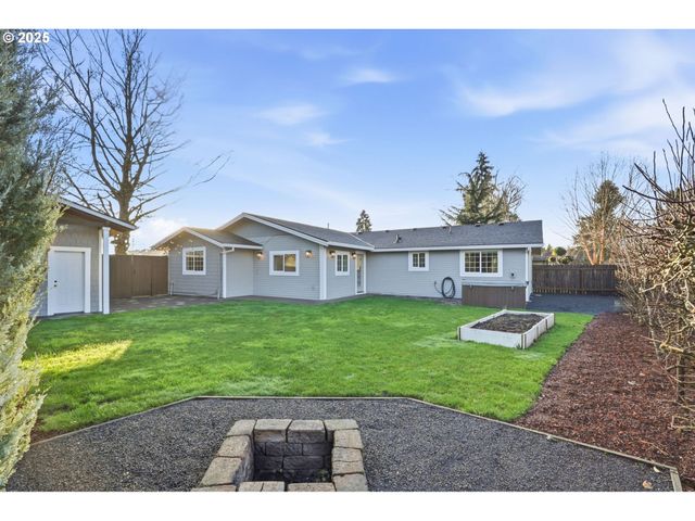 336 ACACIA Ave, Woodburn, OR 97071