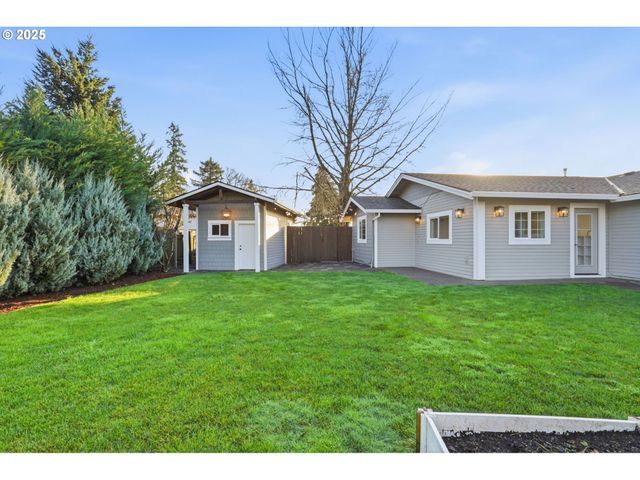 336 ACACIA Ave, Woodburn, OR 97071