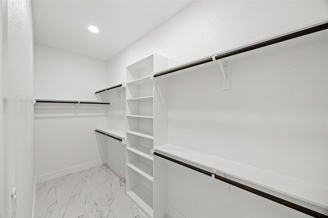 1519 Waco St, Dayton, TX 77535