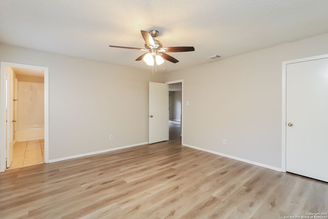 13406 Forum, Universal City, TX 78148