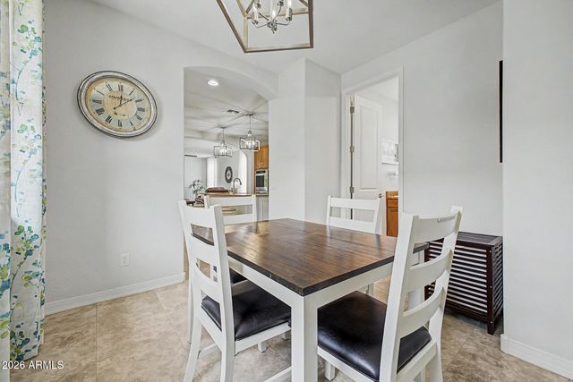 10934 E REUBEN Circle, Mesa, AZ 85212