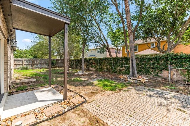 2014 Linsay Boulevard, Edinburg, TX 78539