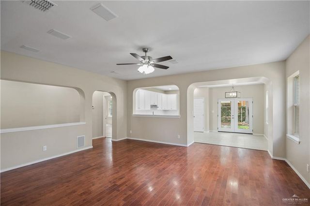 2014 Linsay Boulevard, Edinburg, TX 78539