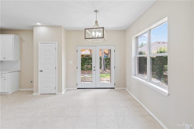 2014 Linsay Boulevard, Edinburg, TX 78539