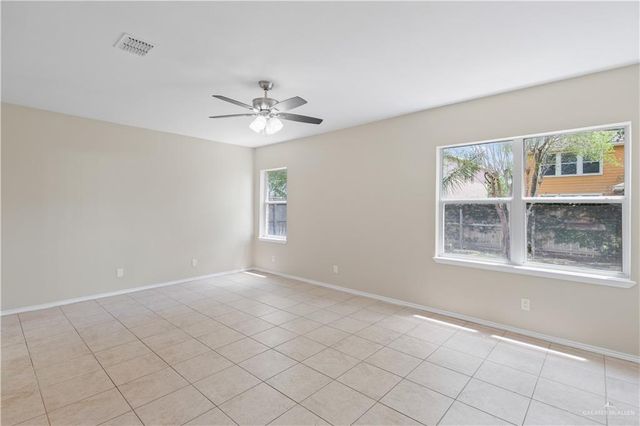 2014 Linsay Boulevard, Edinburg, TX 78539
