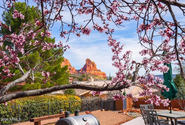230 MONTAZONA Trail, Sedona, AZ 86351