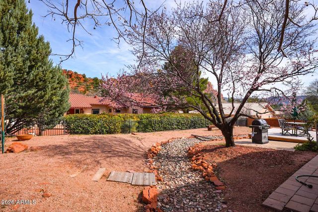 230 MONTAZONA Trail, Sedona, AZ 86351