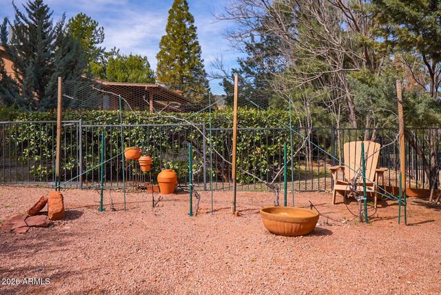 230 MONTAZONA Trail, Sedona, AZ 86351