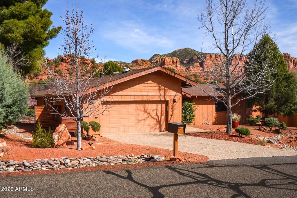 230 MONTAZONA Trail, Sedona, AZ 86351