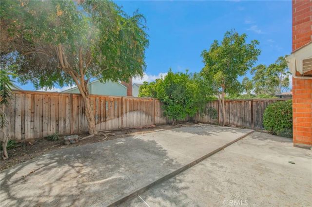 51 Cape Cod, Irvine, CA 92620