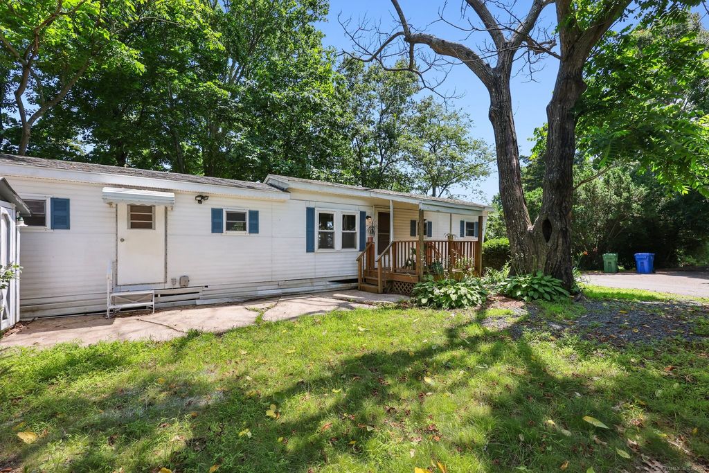 133 West Main Street TRLR C6, Clinton, CT 06413