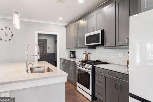 2687 Oak Leaf Place SE, Atlanta, GA 30316