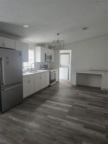 605 CADILLAC BOULEVARD, Kissimmee, FL 34741