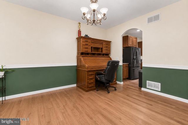 56 WALNUT ST, Little Egg Harbor Twp, NJ 08087