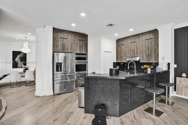 16180 SW 14th St, Pembroke Pines, FL 33027