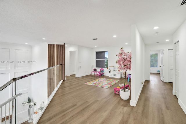 16180 SW 14th St, Pembroke Pines, FL 33027