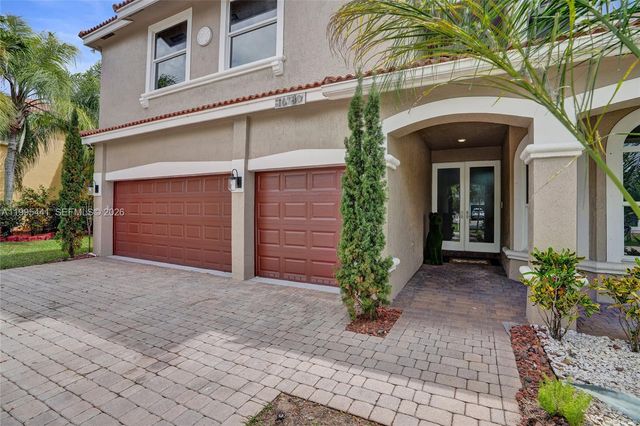 16180 SW 14th St, Pembroke Pines, FL 33027