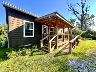 384 Loop Road, Gatlinburg, TN 37738