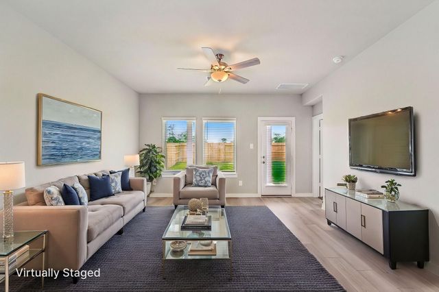 251 Charles Ridge Drive, Montgomery, TX 77316