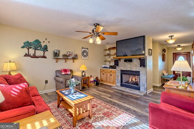 16 Riverview Lane, Dillard, GA 30537