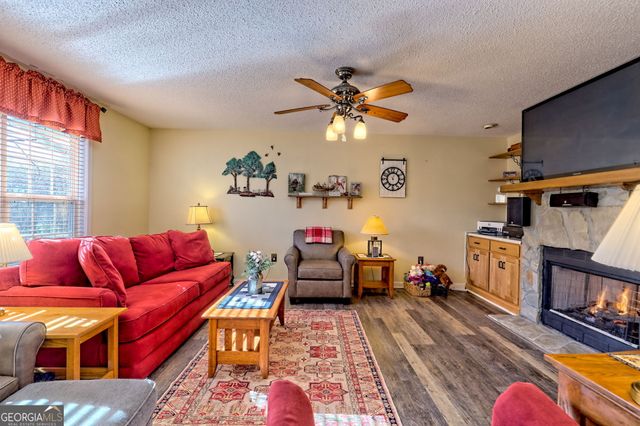 16 Riverview Lane, Dillard, GA 30537