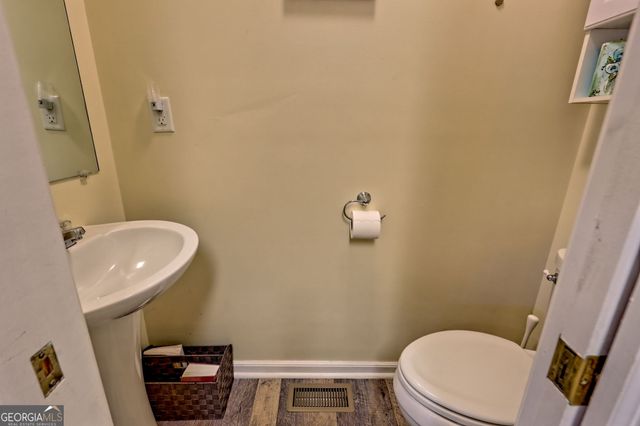 16 Riverview Lane, Dillard, GA 30537