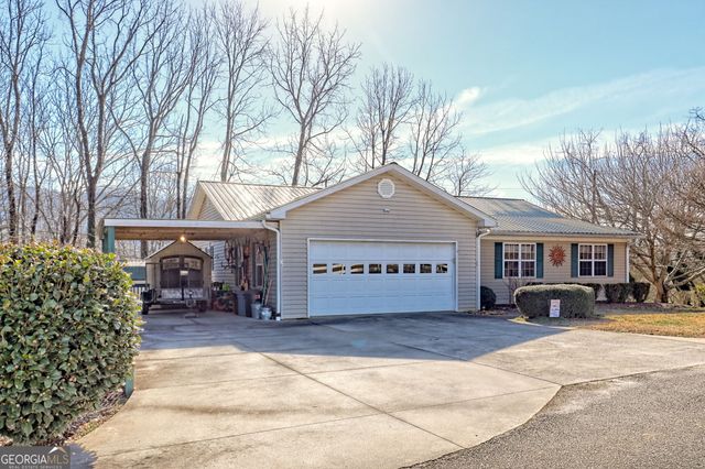 16 Riverview Lane, Dillard, GA 30537