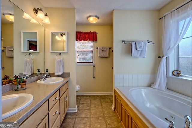 16 Riverview Lane, Dillard, GA 30537