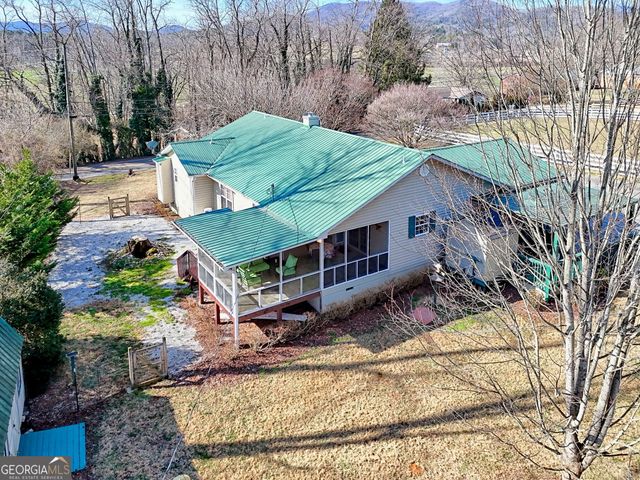16 Riverview Lane, Dillard, GA 30537