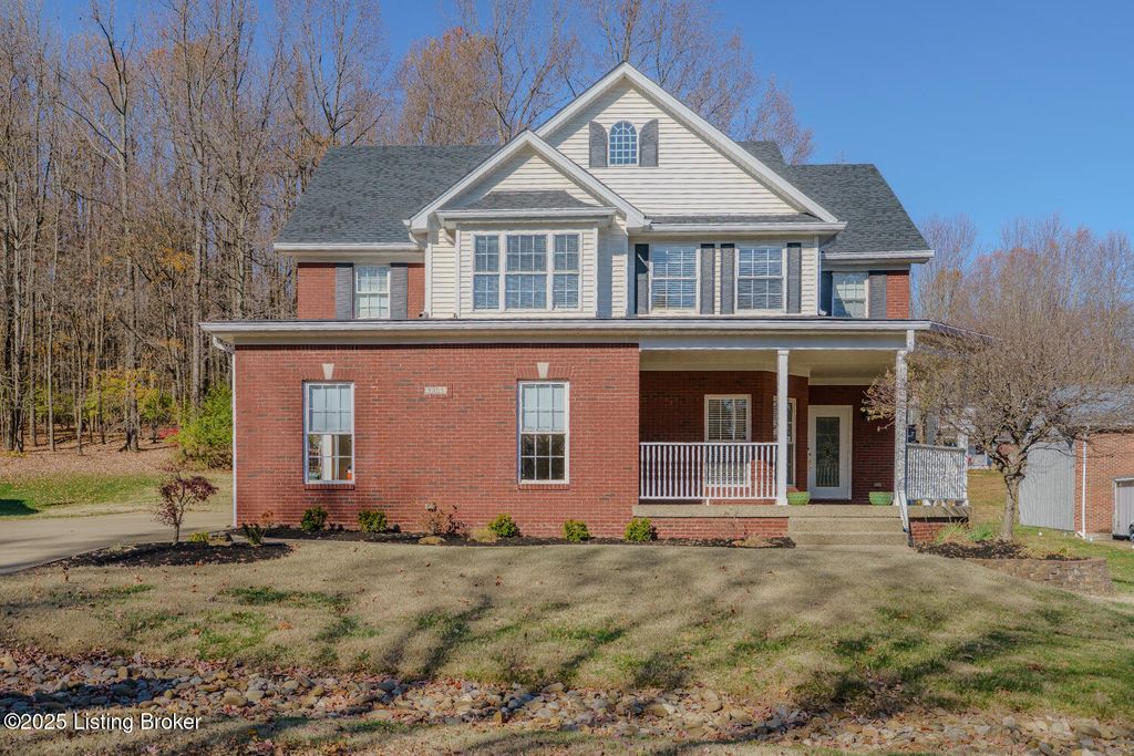9005 Hiview Ln, Louisville, KY 40272