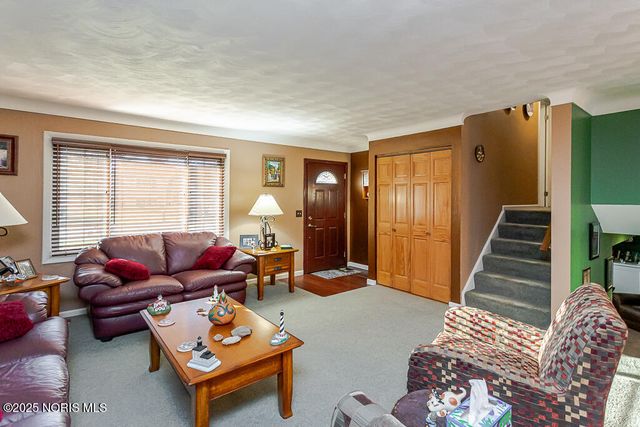 540 Independence Drive, Waterville, OH 43566