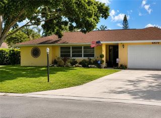 4479 Lakewood BLVD, Naples, FL 34112