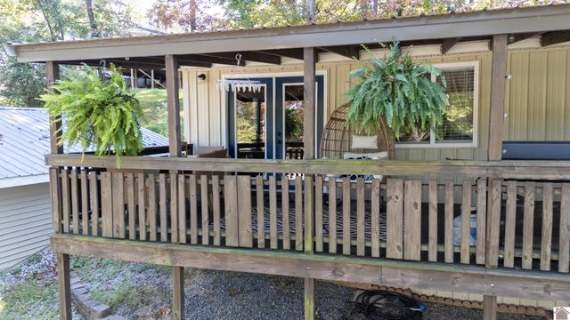 30 Rose Drive, Murray, KY 42071