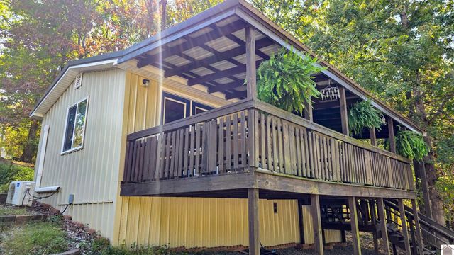 30 Rose Drive, Murray, KY 42071