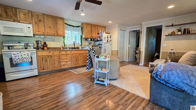 30 Rose Drive, Murray, KY 42071