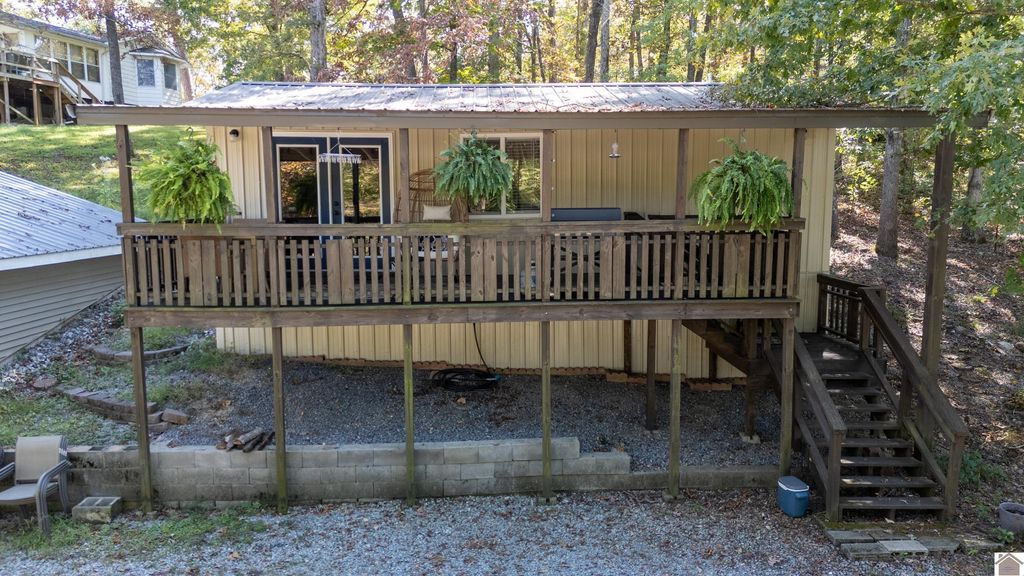 30 Rose Drive, Murray, KY 42071