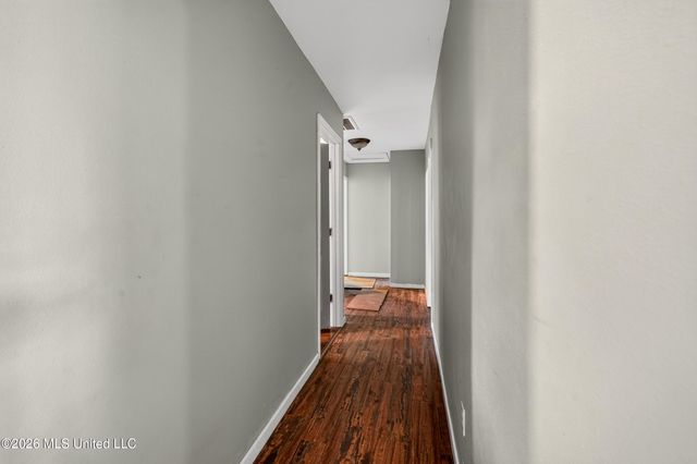 338 Carroll Avenue, Bay Saint Louis, MS 39520