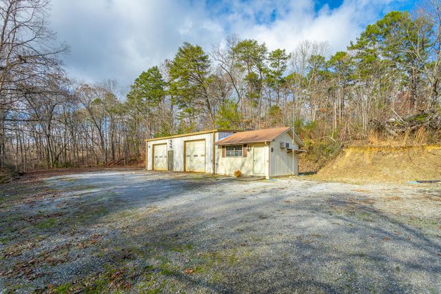 8509 Fair Oaks Road, Hixson, TN 37343