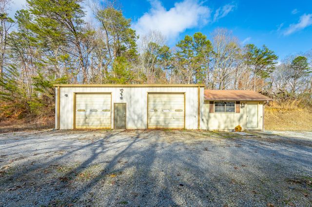 8509 Fair Oaks Road, Hixson, TN 37343